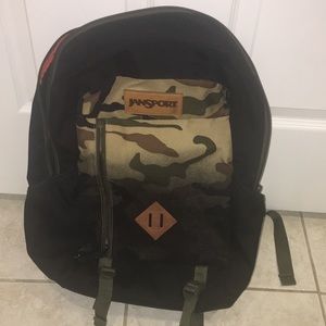 JANSPORT - Camo Backpack with laptop pocket